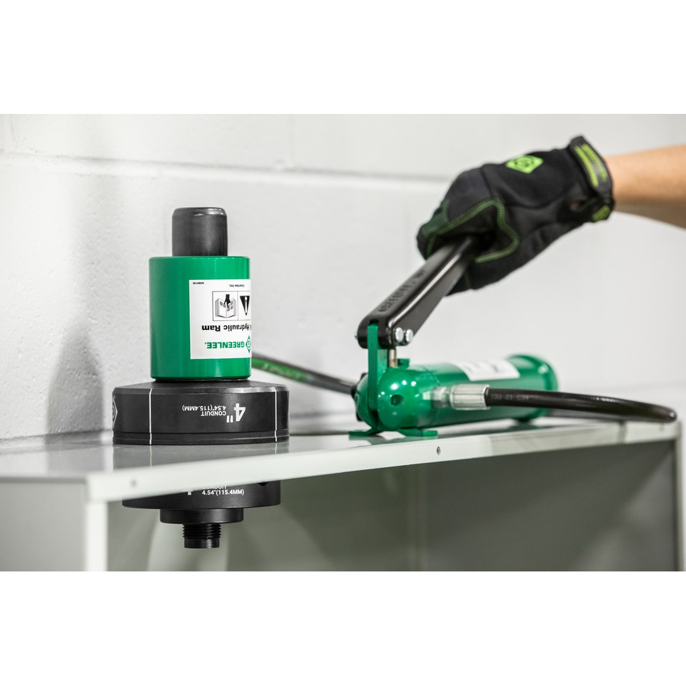 Greenlee DSH-1-1/8 HYDR Hydraulic Draw Stud 2-1/2 to 4" | Greenlee by KHM Megatools Corp.