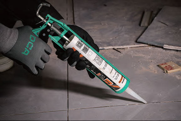 DCA A21B0109 Caulking Gun 9"