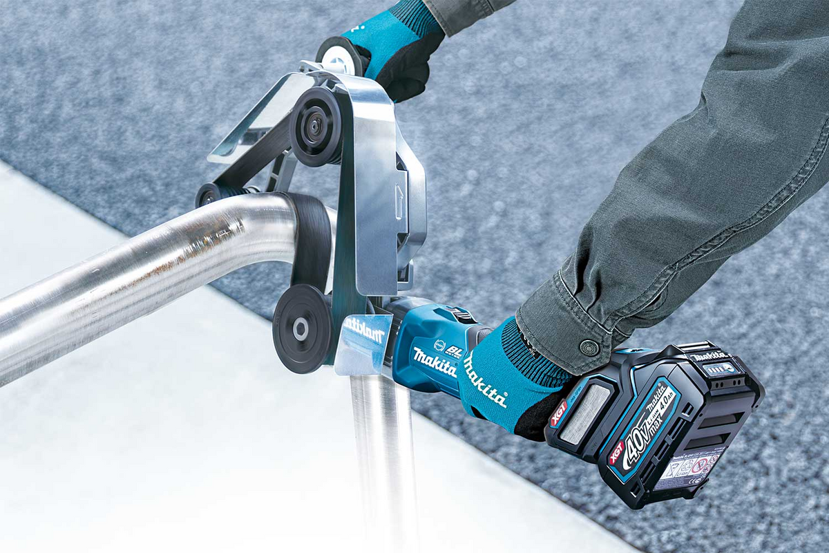Makita BS002GZ 40V Cordless Pipe Belt Sander 5" (XGT-Series) [Bare]