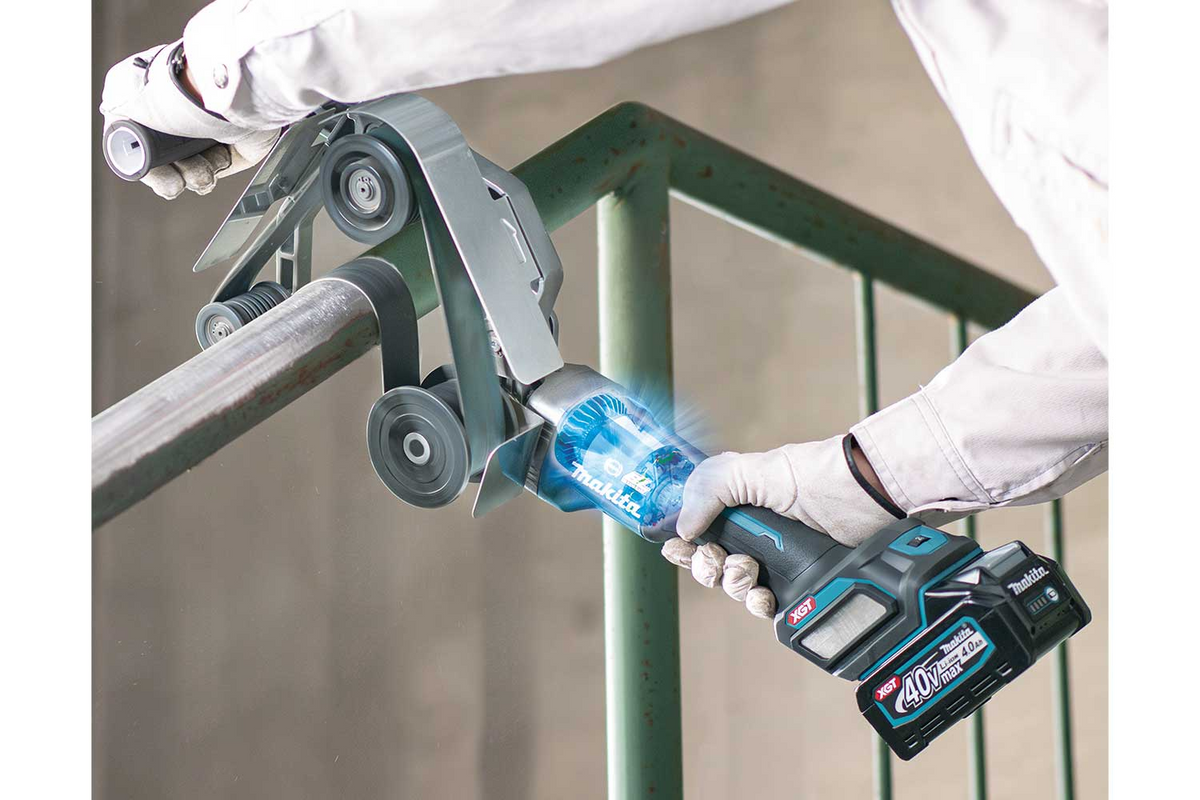 Makita BS002GZ 40V Cordless Pipe Belt Sander 5" (XGT-Series) [Bare]