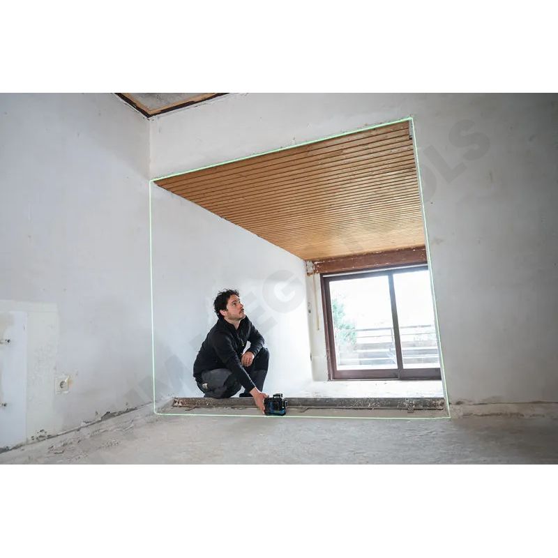 Bosch GLL 100-33 CG Line Laser Level 12V 100m Secondary image