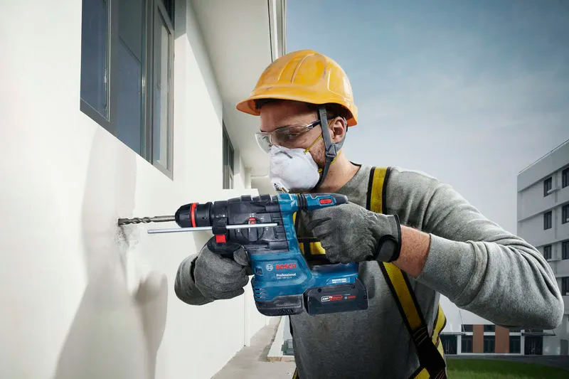 Bosch GBH 18V-22 X Cordless Rotary Hammer SDS - Plus (Bare)