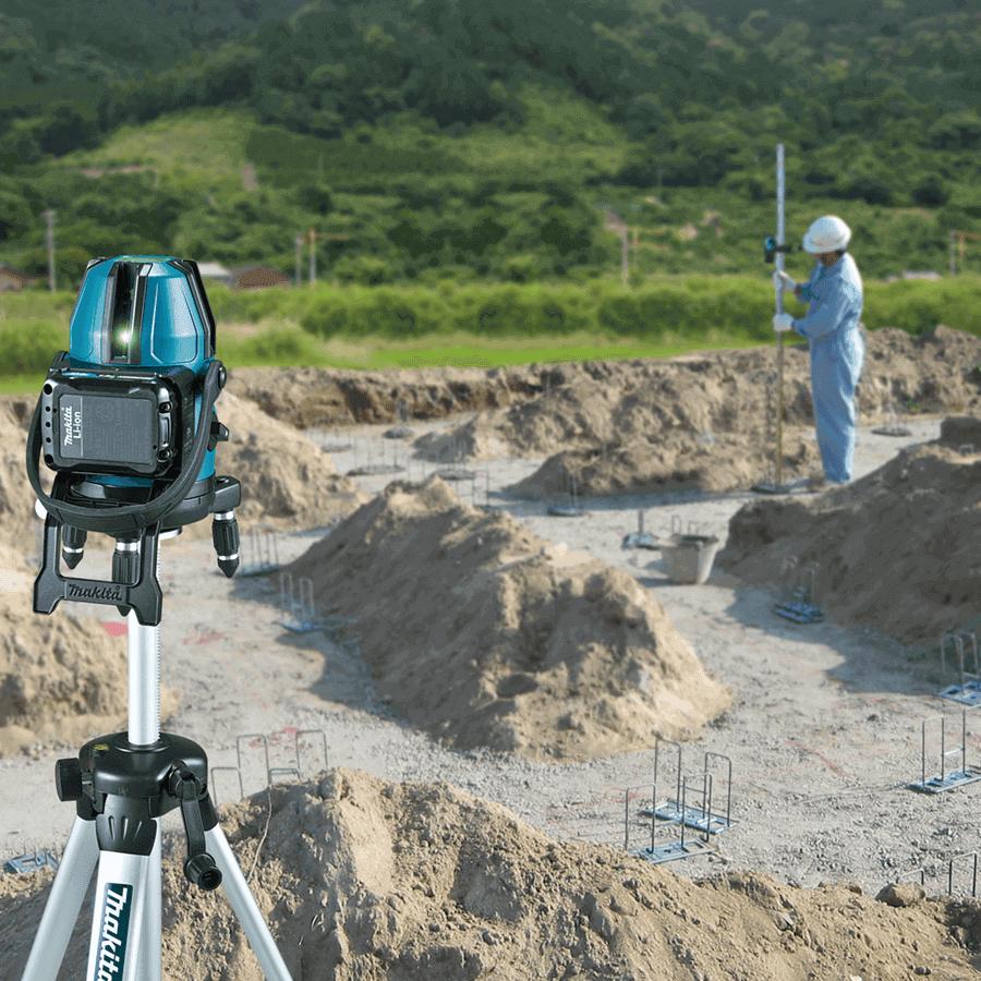 Makita SK40GD Cordless Line Laser Level (Green) 12V CXT [Bare] Secondary image