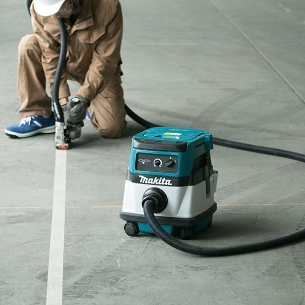 Makita DVC860LZ AC/DC (Corded/Cordless) 18V Vacuum Cleaner (LXT-Series) Secondary image