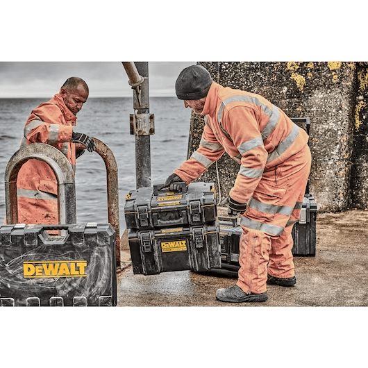 Dewalt DWST83293-1 Tool Box (Shallow) [DS166] {ToughSystem2} Secondary image