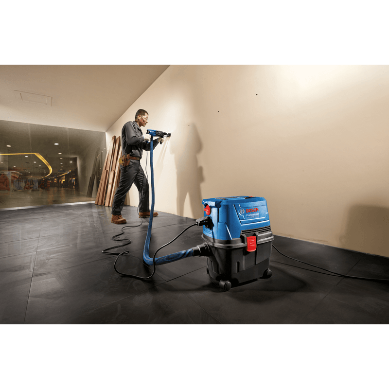 Bosch GAS 15 PS Wet & Dry Vacuum (With Power Outlet) Secondary image