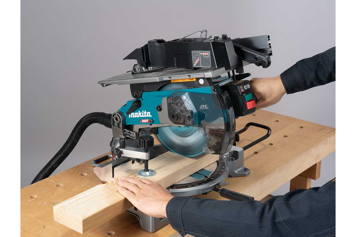 Makita LH001GZ 40V Cordless Table Top Mitre Saw 10-1/4" (XGT-Series) [Bare]