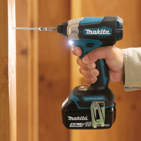 Makita DTD157RTJ Cordless Impact Driver (LXT) 40Nm 18V [Kit] Secondary image