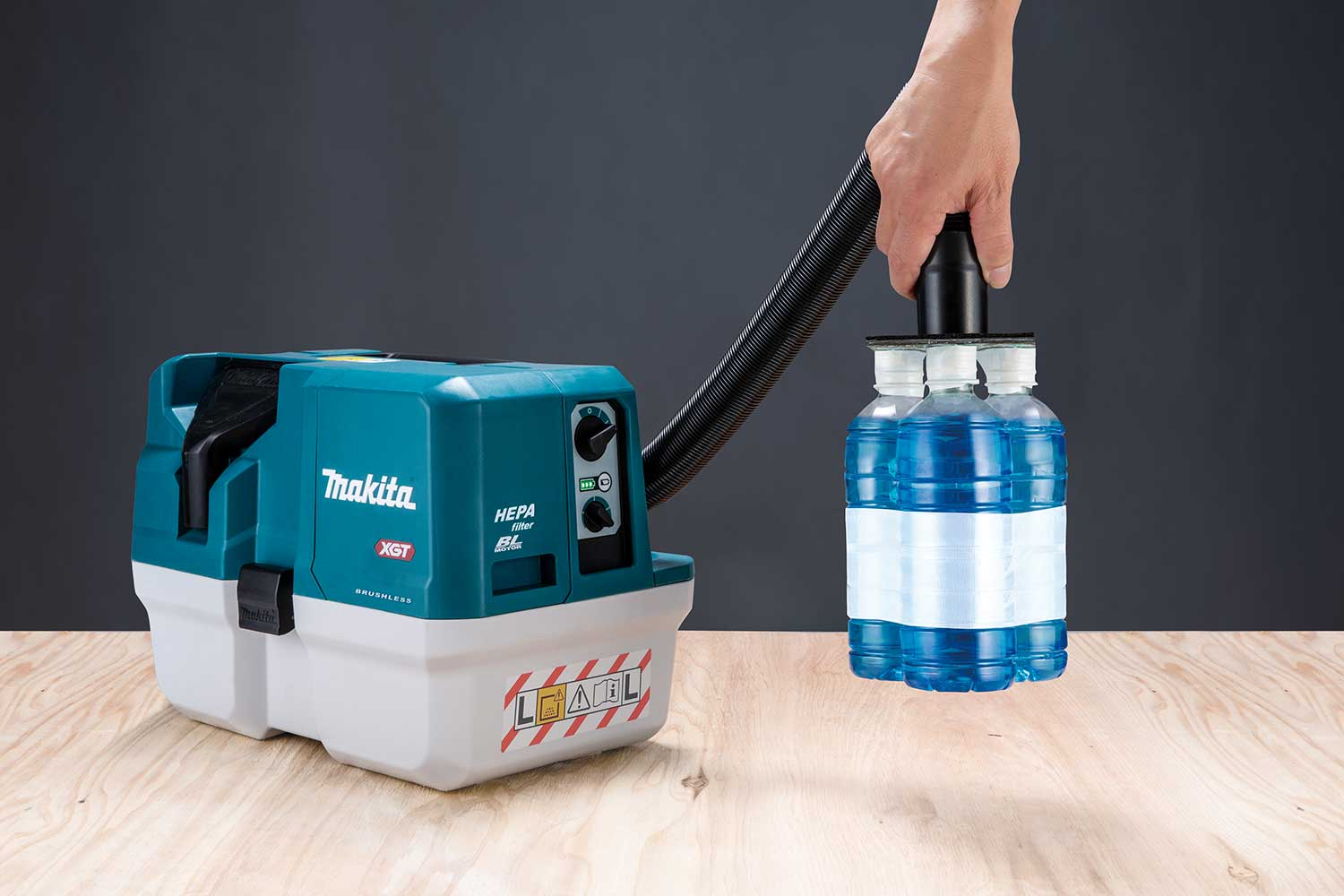 Makita VC014GLZ 40V Cordless Portable Vacuum Cleaner Wet & Dry (XGT-Series) [Bare] Secondary image