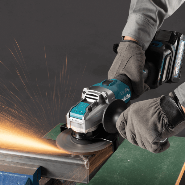 Makita GA041GZ Cordless Angle Grinder 5" X-Lock 40V XGT (Bare) Secondary image