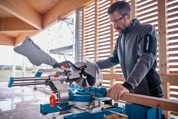 Bosch GCM 18V-254 D Cordless Brushless Sliding Miter Saw 18V (Bare)