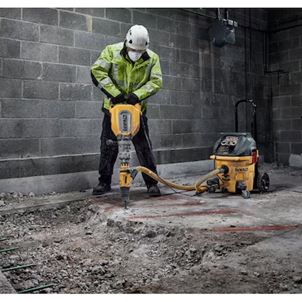Dewalt D25911K Demolition Hammer 27Lbs Secondary image
