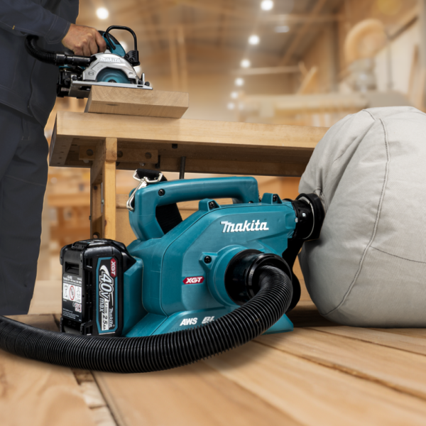 Makita VC015GZ 40V Cordless Vacuum Cleaner (XGT-Series) [Bare]