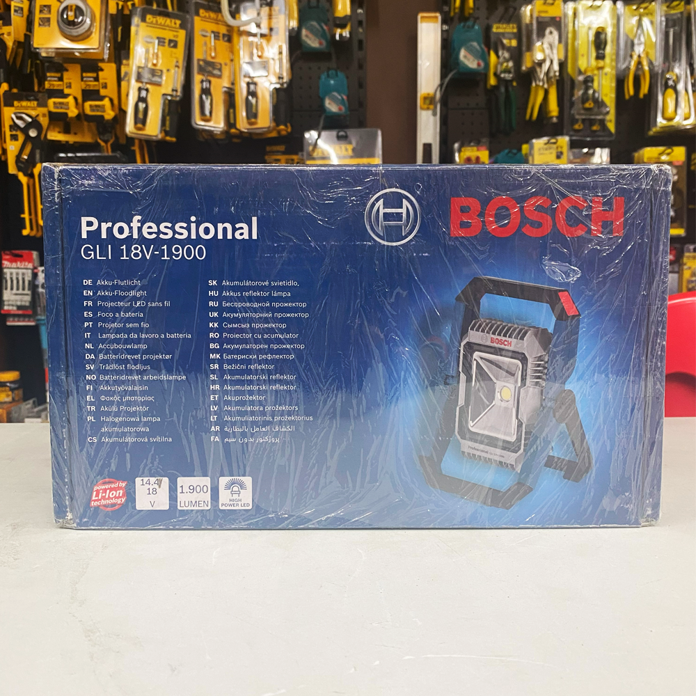 Bosch GLI 18V-1900 Cordless Flood Light 1900 lumen 18V (Bare) (Open Seal) | Discounts by KHM Megatools Corp. Main image