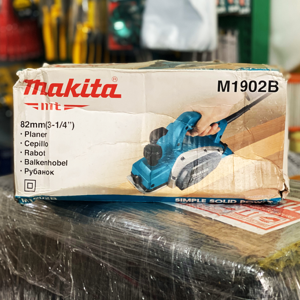 Makita MT M1902B Wood Planer 82mm (3-1/4 inch) 580W (Damaged Box) | Discounts by KHM Megatools Corp. Main image