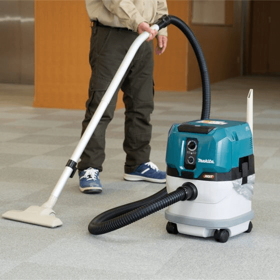 Makita VC003GLZ Cordless Wet & Dry Vacuum 3Kpa 40V XGT (Bare) Secondary image