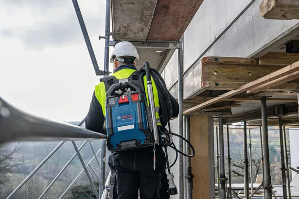 Bosch GPU18V2DI Power Unit for Concrete Vibrator